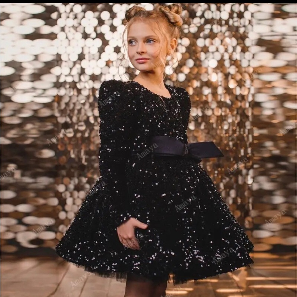 Sequin long sleeve bow belt dress